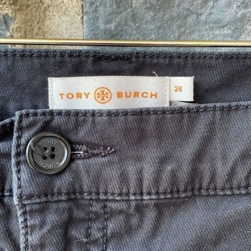 Tory Burch Convertible Roll Tab Chino Shorts in Black Size 26